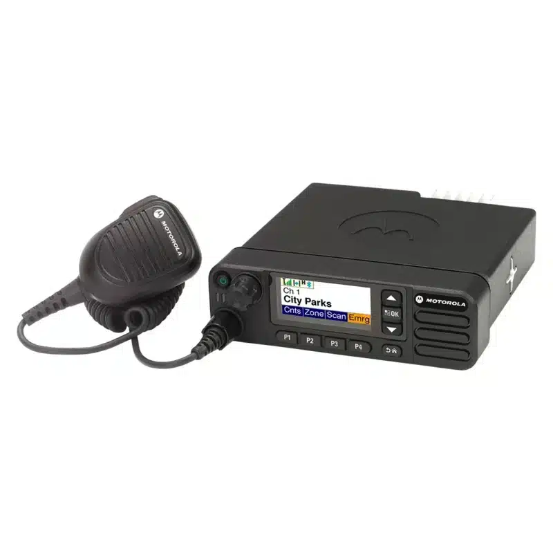 Motorola MOTOTRBO DGM 8000e: radio móvil DMR con pantalla a color