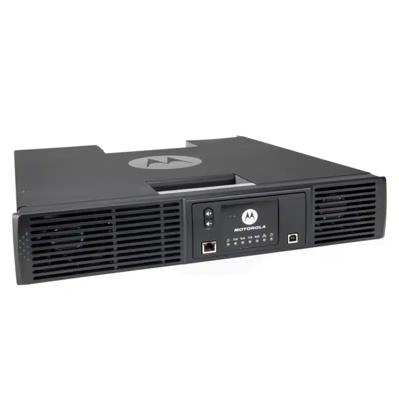 Motorola MOTOTRBO SLR 8000: repetidora DMR de alta potencia